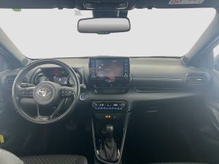 TOYOTA Yaris usata 10