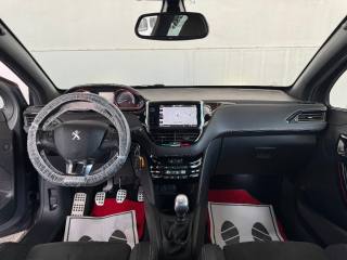 PEUGEOT 208 usata, con Specchietti laterali elettrici