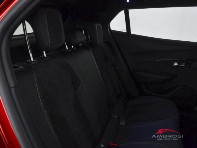 PEUGEOT 2008 usata 10