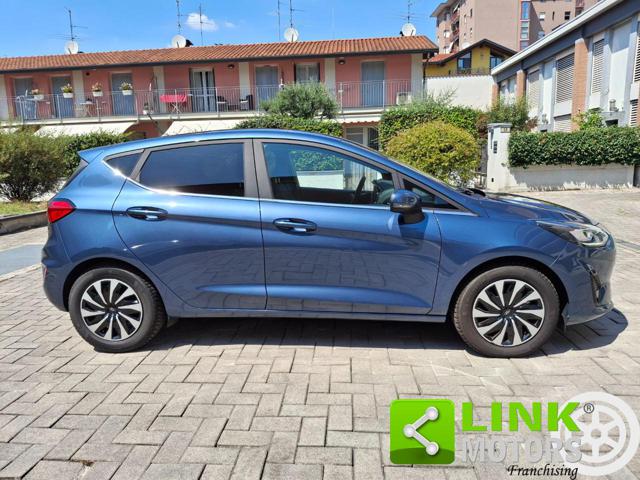 FORD Fiesta usata, con Cruise Control