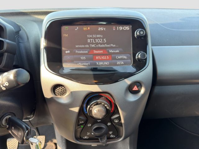 TOYOTA Aygo usata 15