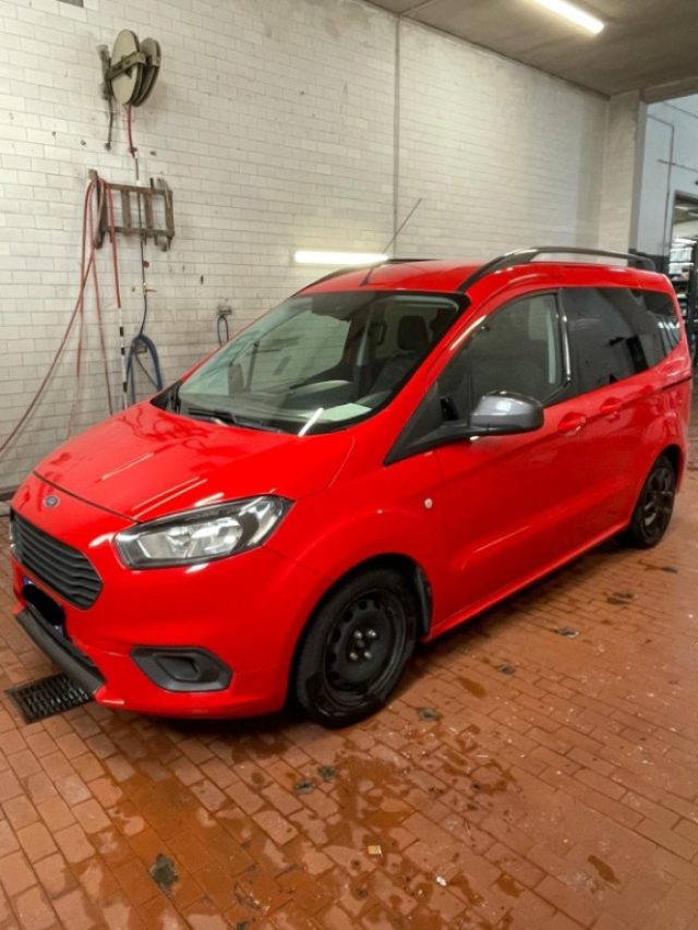 FORD Tourneo Courier usata, con Controllo vocale