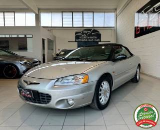 CHRYSLER Sebring usata, con Autoradio