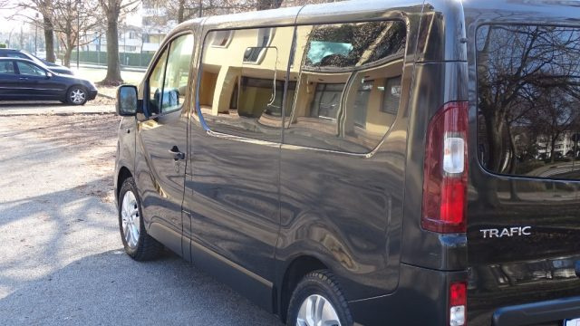 RENAULT Trafic usata 38