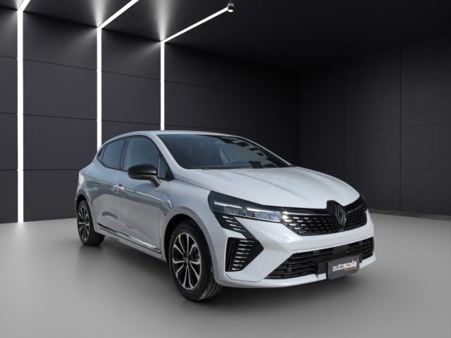 RENAULT Clio usata, con Cerchi in lega