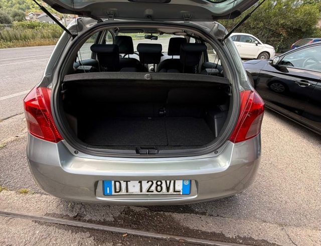 TOYOTA Yaris usata, con Immobilizzatore elettronico