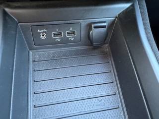 RENAULT ZOE usata, con Specchietti laterali elettrici