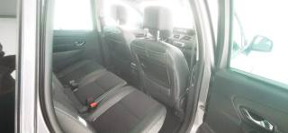 RENAULT Scenic usata, con Sensori di parcheggio anteriori