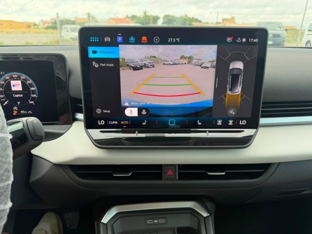 VOLKSWAGEN T-Roc usata, con Regolazione elettrica sedili