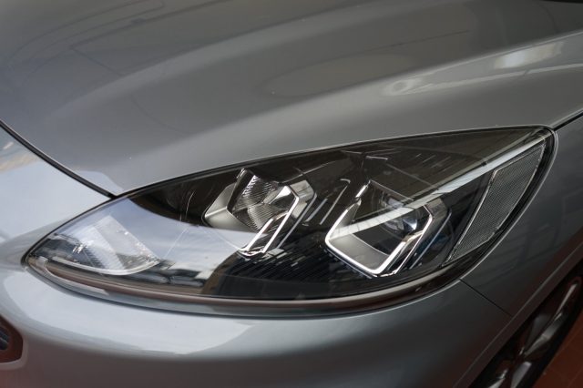 FORD Kuga usata, con Sedile posteriore sdoppiato