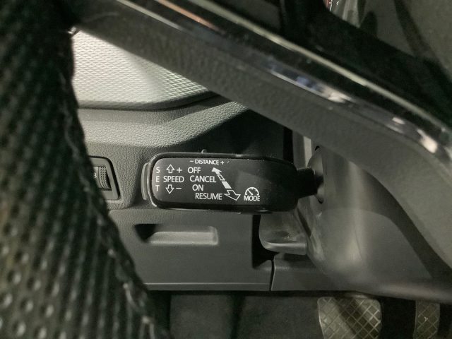 SKODA Kamiq usata, con Sensori di parcheggio posteriori