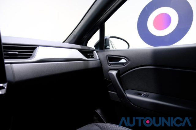 RENAULT Captur usata, con Sensore di luce