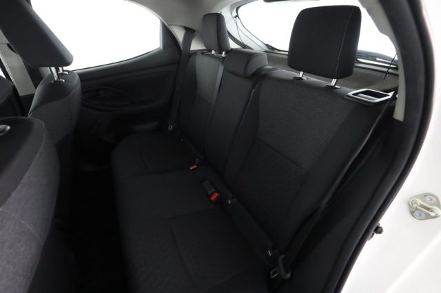 TOYOTA Yaris usata 3