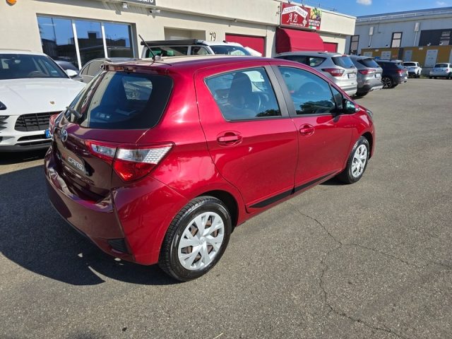 TOYOTA Yaris usata, con Airbag laterali