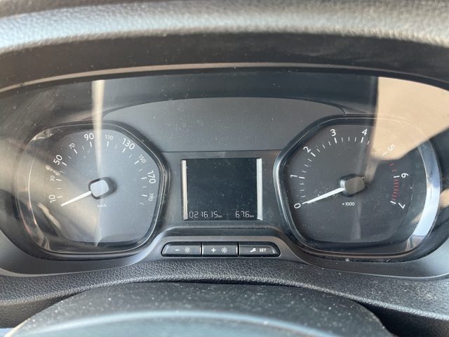 OPEL Vivaro usata, con Bracciolo