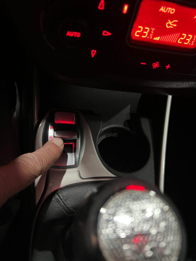 ALFA ROMEO MiTo usata, con Autoradio