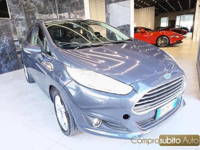 FORD Fiesta usata, con Airbag