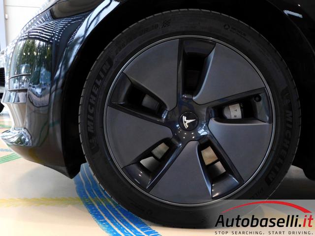TESLA Model 3 usata, con Bluetooth