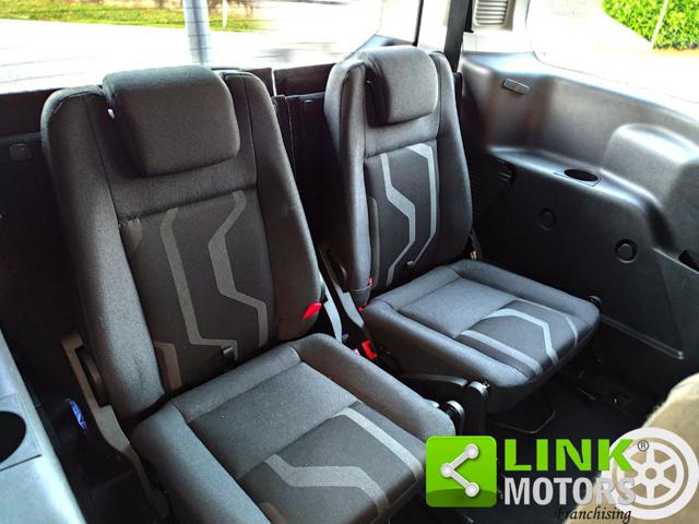 FORD Tourneo Connect usata, con Boardcomputer