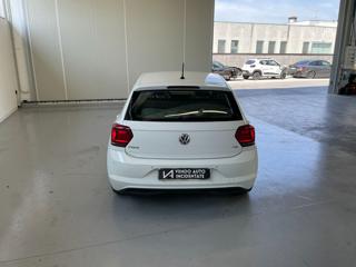 VOLKSWAGEN Polo usata, con Autoradio