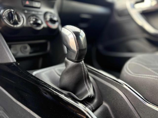 PEUGEOT 2008 usata, con Controllo automatico clima