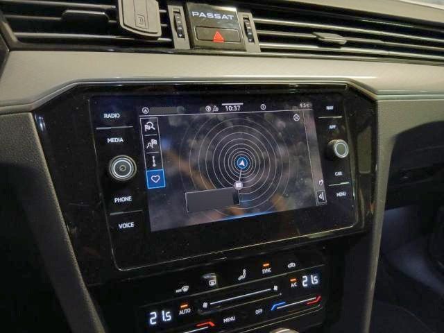 VOLKSWAGEN Passat Variant usata, con Cerchi in lega