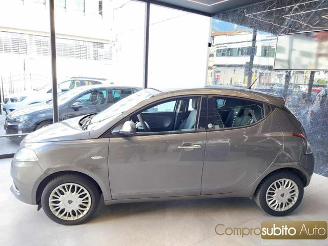 LANCIA Ypsilon usata, con Alzacristalli elettrici