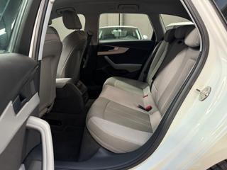 AUDI A4 usata, con Autoradio digitale
