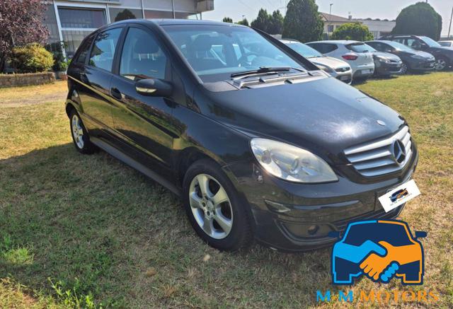 MERCEDES-BENZ B 180 usata, con Airbag laterali