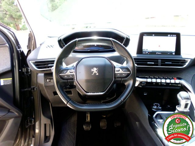PEUGEOT 3008 usata, con Fendinebbia