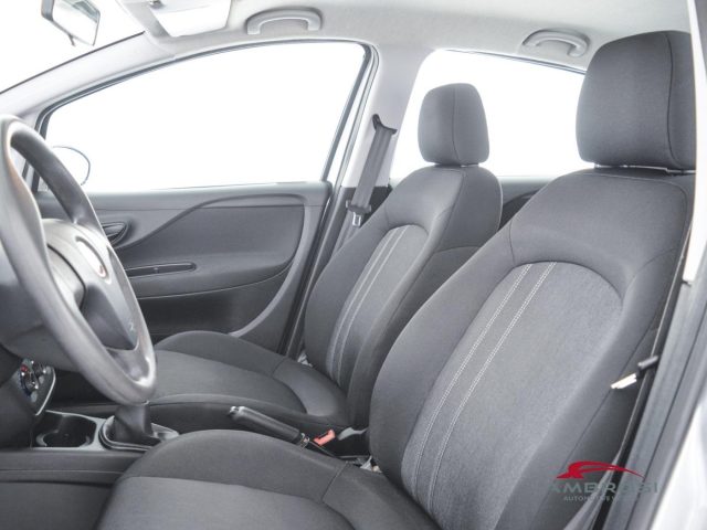 FIAT Punto usata 8