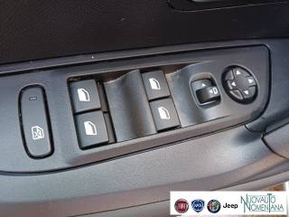PEUGEOT 2008 usata, con Park Distance Control