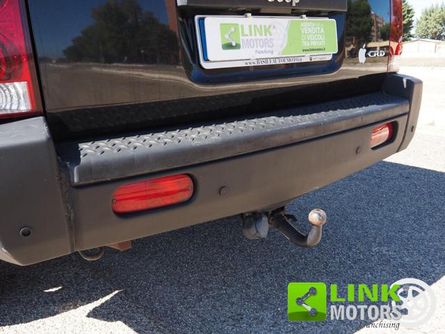 JEEP Commander usata, con Regolazione elettrica sedili