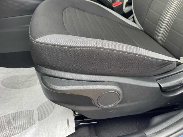 HYUNDAI i10 usata, con Autoradio digitale