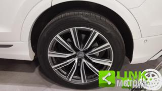 AUDI Q8 usata 29