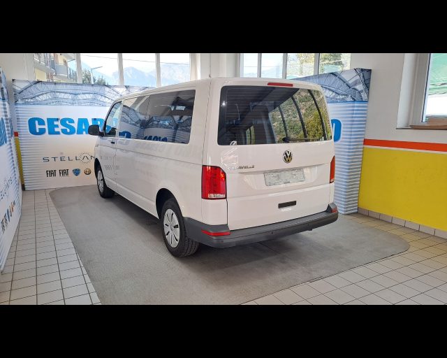 VOLKSWAGEN T6 Caravelle usata, con ESP