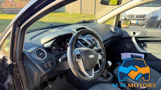 FORD Fiesta usata, con ESP