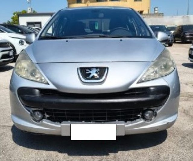 PEUGEOT 207 usata, con ABS
