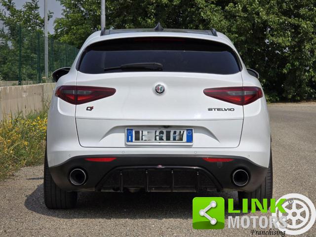 ALFA ROMEO Stelvio usata, con Airbag