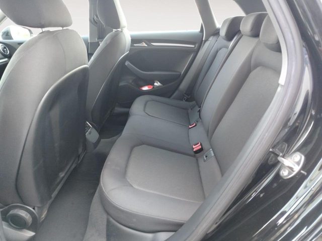 AUDI A3 usata, con Park Distance Control