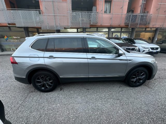 VOLKSWAGEN Tiguan Allspace usata, con Airbag Passeggero