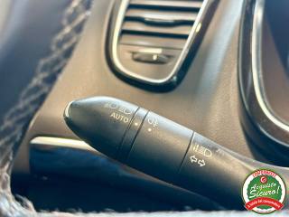 RENAULT Espace usata, con Touch screen