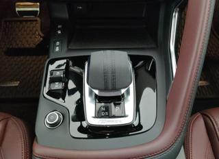 JAGUAR E-Pace usata, con Controllo vocale