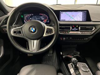 BMW 218 usata, con Sensori di parcheggio posteriori