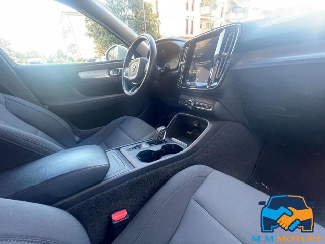 VOLVO XC40 usata, con Pneumatici estivi