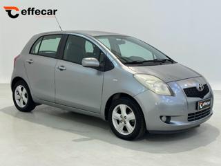 TOYOTA Yaris usata, con Airbag laterali