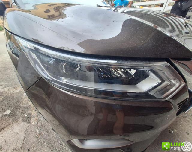 NISSAN Qashqai usata, con Fari full-led