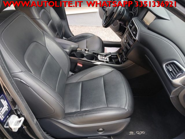 INFINITI Q30 usata, con Regolazione elettrica sedili