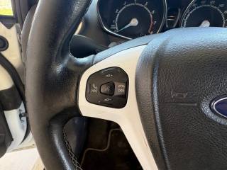 FORD Fiesta usata, con Servosterzo