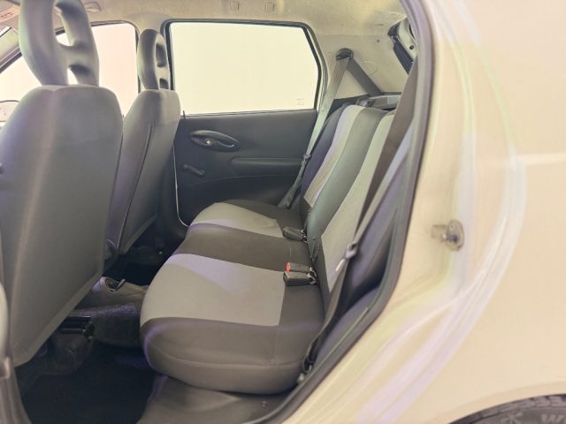 FIAT Punto usata 4